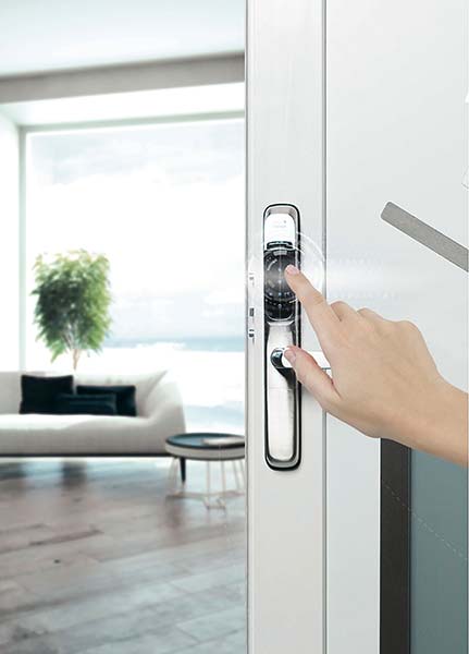 assa-abloy-vachette-ensemble-porte-controle-acces