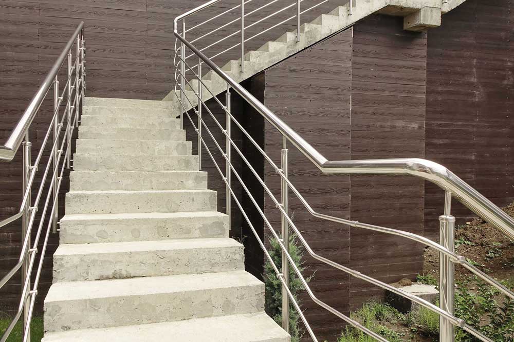 fabrication-sur-mesure-rampe-escalier