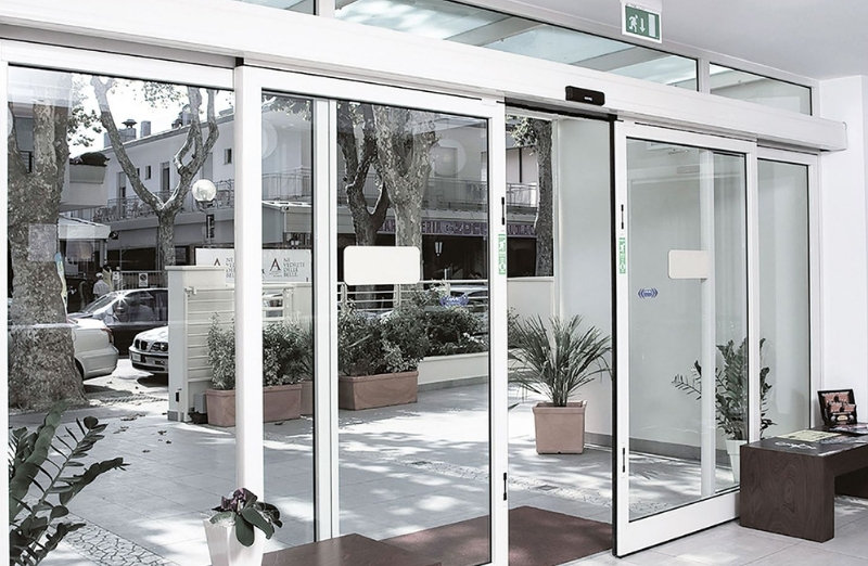 porte automatique coulissante
