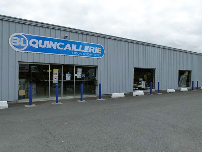 quincaillerie-solutions-batiment-boschat-laveix-exterieur-magasin-caen